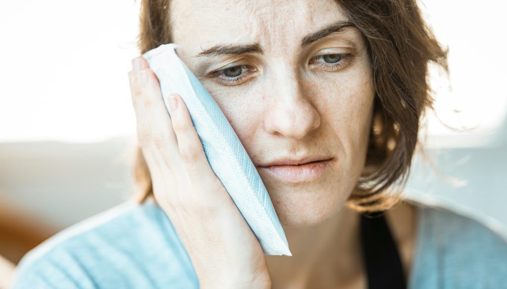 dealing with dental emergencies: what you need to know