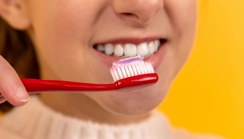 quick and easy ways to improve your dental health