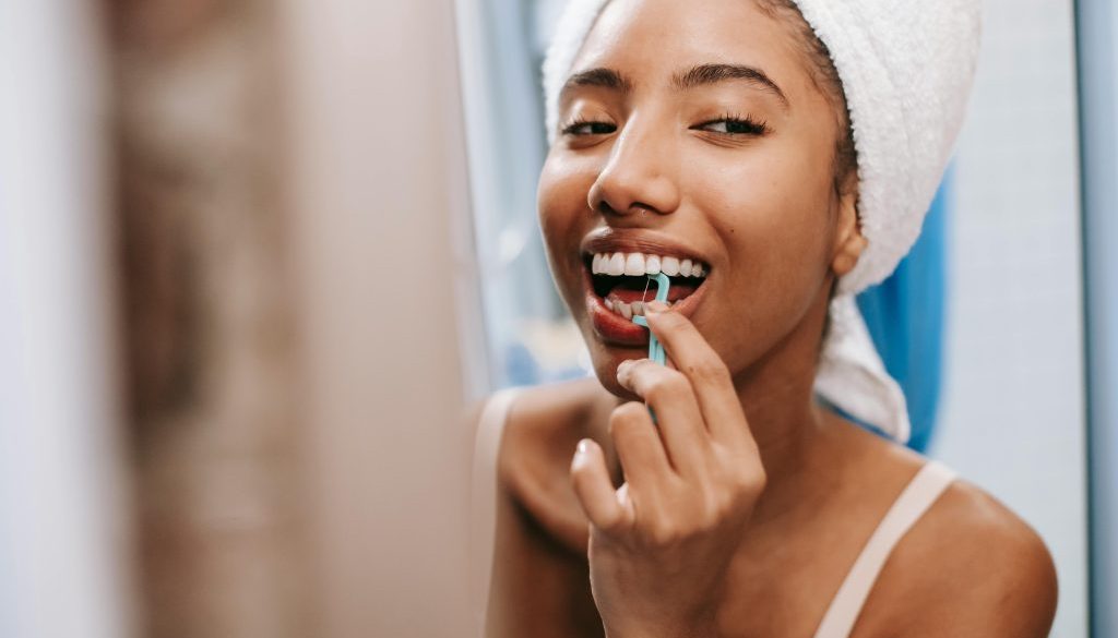 the importance of flossing: why everyone should make it a daily habit